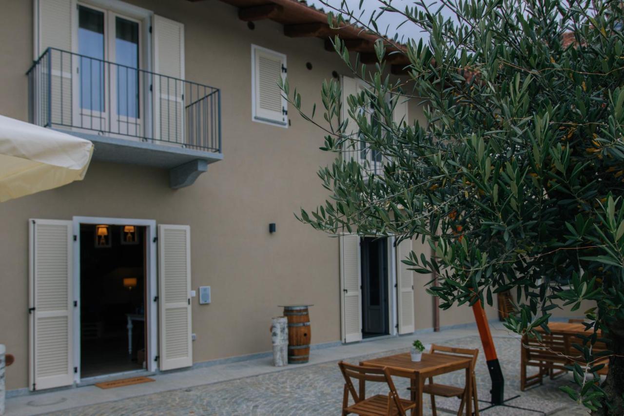 Agriturismo Agli Ulivi Салуцо Екстериор снимка